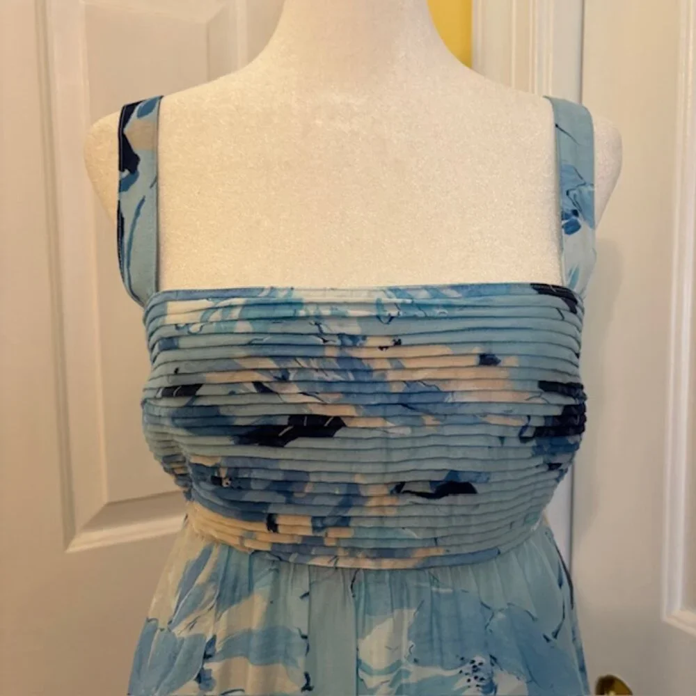 NWT Abercrombie & Fitch Blue Floral Tiered Ruched Thin Strapped Maxi Dress, XSP
